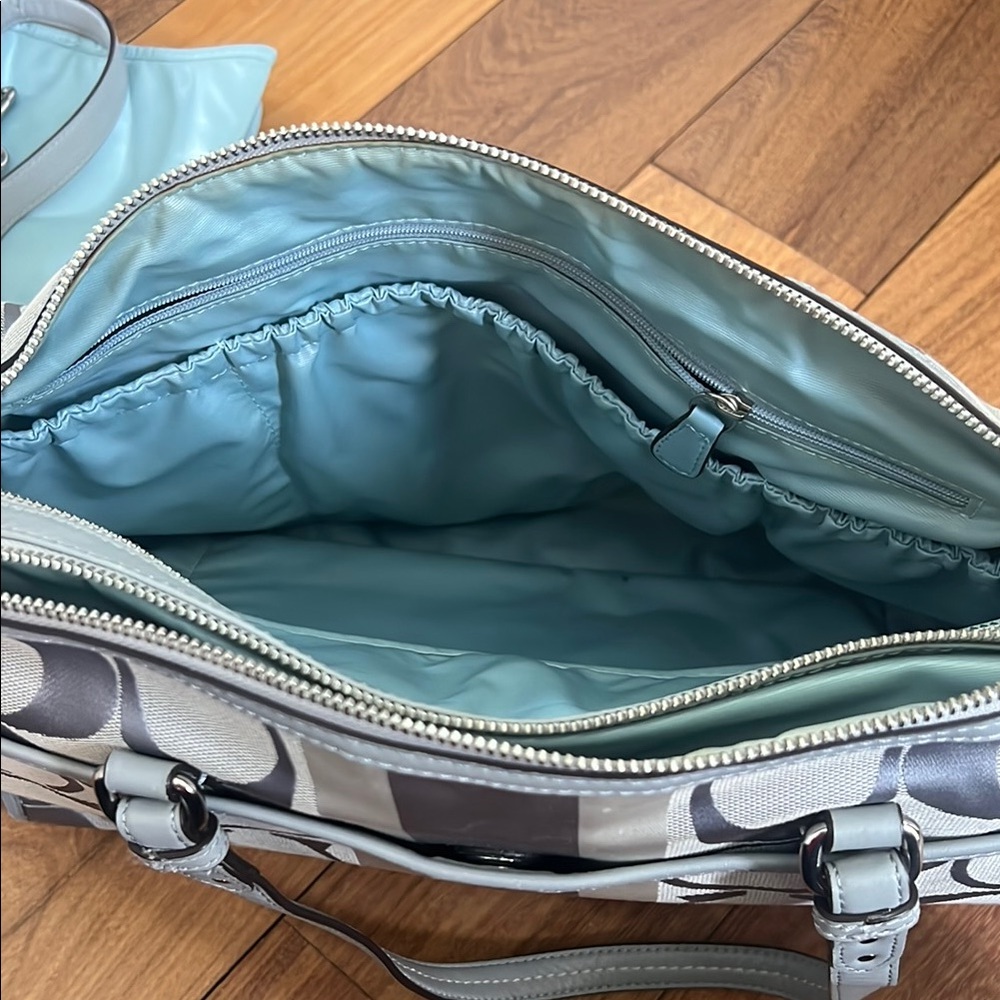 Coach Gray Signature Baby Bag Used - Picture 4 of 5